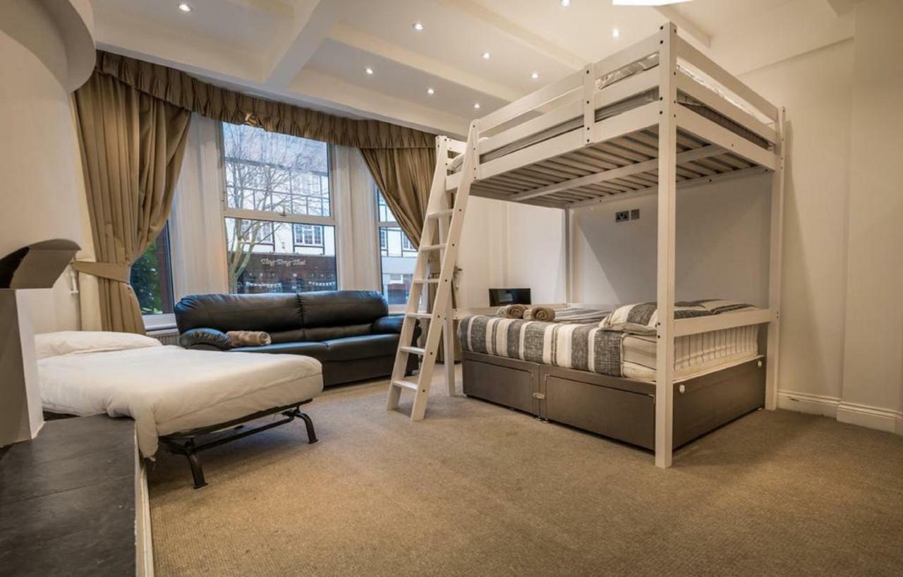 אילינג Acton Hill Hotel מראה חיצוני תמונה